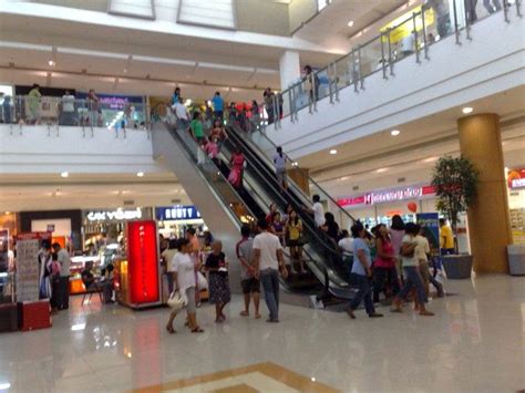 robinsons ilocos norte cinema schedule|Robinsons Malls .